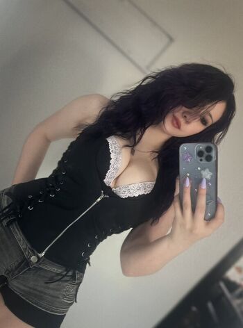 Aaebi leaked private photo uncensored HD quality