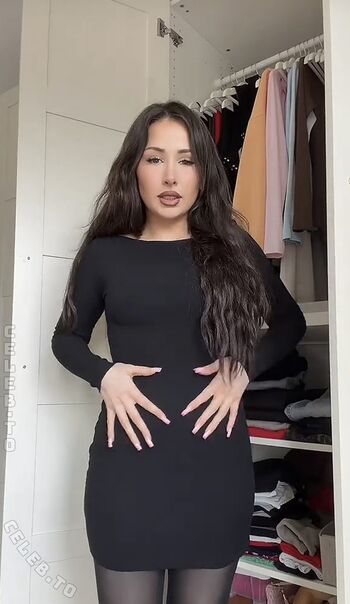 Aanyskh leaked private photo uncensored HD quality