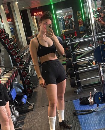 Abbi pulling leaked private photo uncensored HD quality