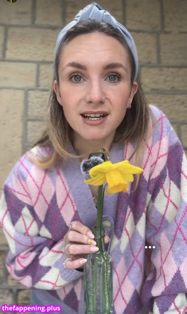 Emilyrosetvofficial leaked private photo uncensored HD quality