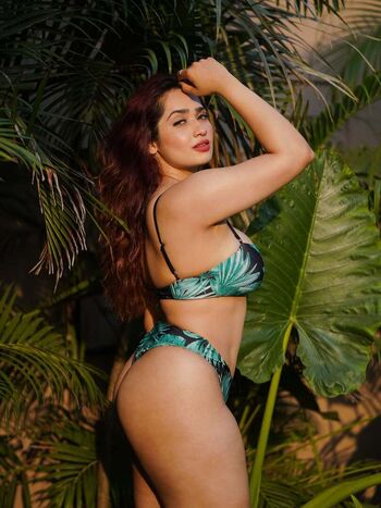 Aditi mistry  page leaked private photo uncensored HD quality