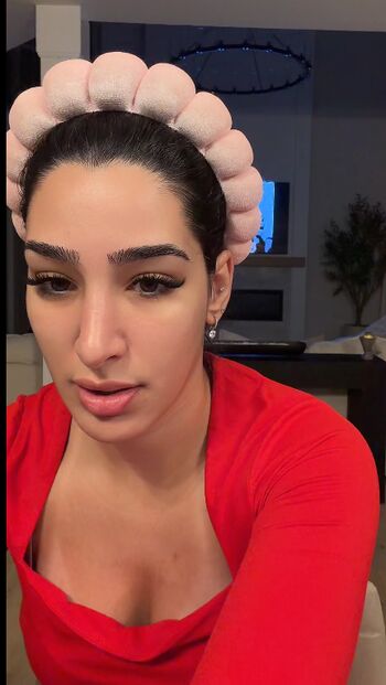 Adolladola leaked private photo uncensored HD quality