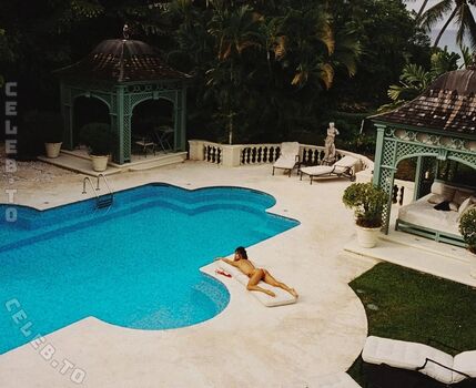 Alessandra ambrosio  page leaked private photo uncensored HD quality