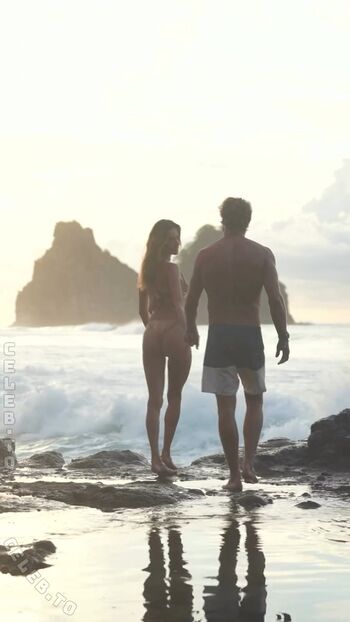 Alessandra ambrosio  page leaked private photo uncensored HD quality