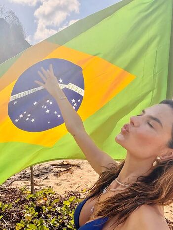 Alessandra ambrosio  page leaked private photo uncensored HD quality