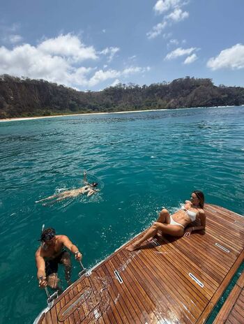 Alessandra ambrosio  page leaked private photo uncensored HD quality