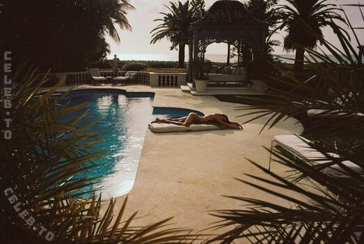 Alessandra ambrosio  page leaked private photo uncensored HD quality