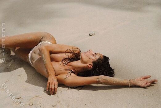 Alessandra ambrosio  page leaked private photo uncensored HD quality