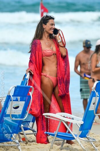 Alessandra ambrosio  page leaked private photo uncensored HD quality