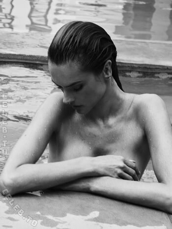 Alessandra ambrosio  page leaked private photo uncensored HD quality