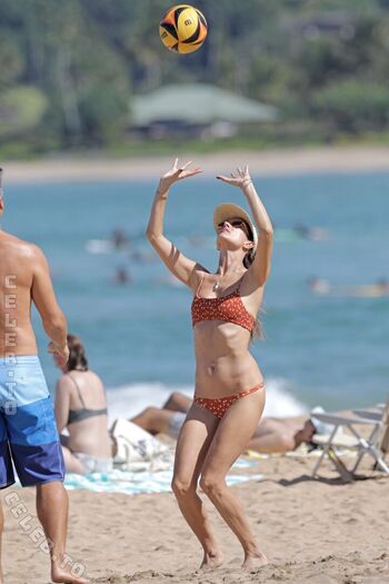 Alessandra ambrosio  page leaked private photo uncensored HD quality