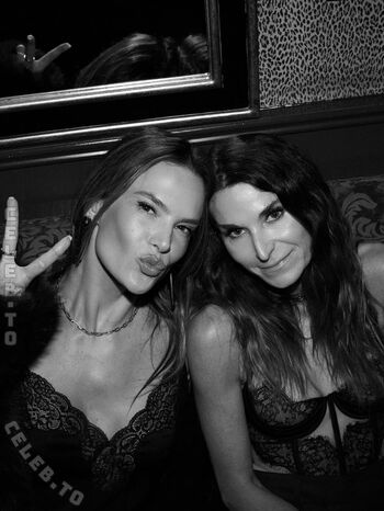 Alessandra ambrosio  page leaked private photo uncensored HD quality