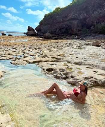 Alessandra ambrosio  page leaked private photo uncensored HD quality