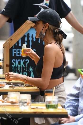 Alessandra ambrosio leaked private photo uncensored HD quality