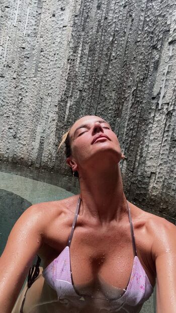 Alessandra ambrosio  page leaked private photo uncensored HD quality
