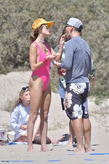 Alessandra ambrosio  page leaked private photo uncensored HD quality