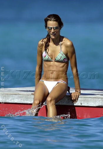 Alessandra ambrosio  page leaked private photo uncensored HD quality