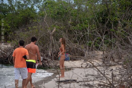 Alessandra ambrosio  page leaked private photo uncensored HD quality