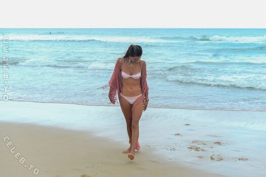 Alessandra ambrosio  page leaked private photo uncensored HD quality