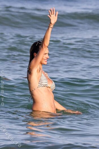 Alessandra ambrosio  page leaked private photo uncensored HD quality