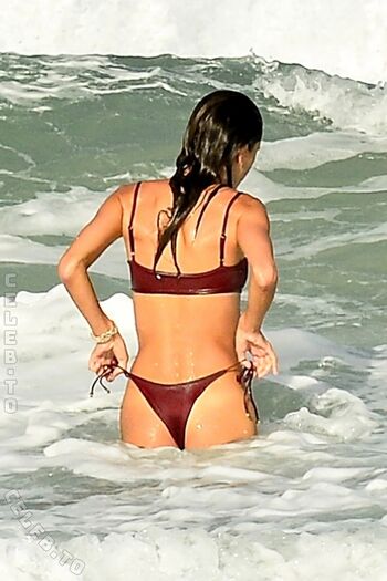 Alessandra ambrosio  page leaked private photo uncensored HD quality
