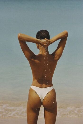 Alessandra ambrosio  page leaked private photo uncensored HD quality