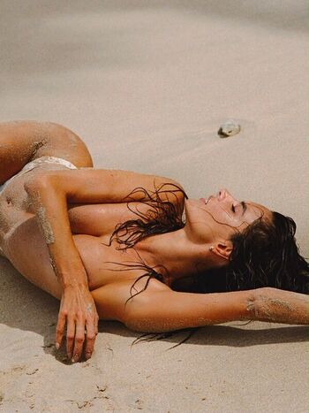 Alessandra ambrosio  page leaked private photo uncensored HD quality