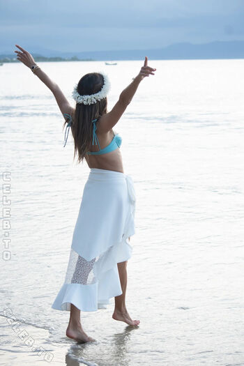 Alessandra ambrosio  page leaked private photo uncensored HD quality