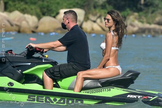 Alessandra ambrosio  page leaked private photo uncensored HD quality