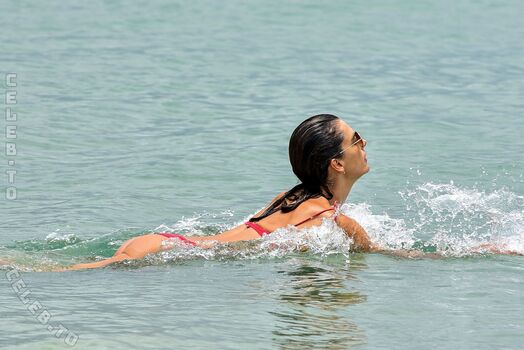Alessandra ambrosio  page leaked private photo uncensored HD quality