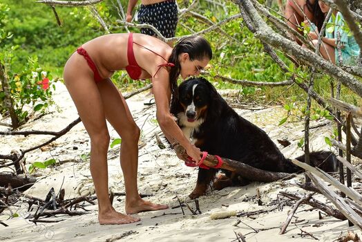 Alessandra ambrosio  page leaked private photo uncensored HD quality