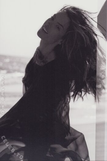 Alessandra ambrosio  page leaked private photo uncensored HD quality