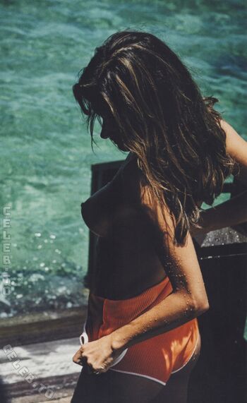 Alessandra ambrosio  page leaked private photo uncensored HD quality
