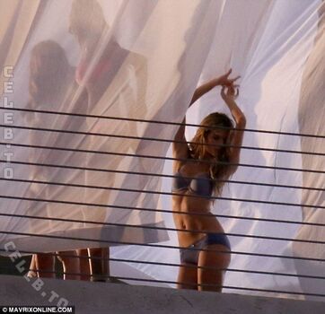 Alessandra ambrosio  page leaked private photo uncensored HD quality