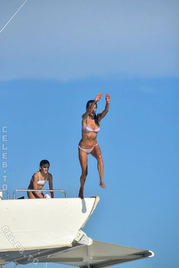 Alessandra ambrosio  page leaked private photo uncensored HD quality