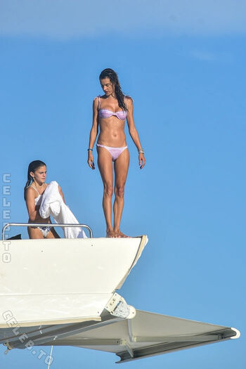 Alessandra ambrosio leaked private photo uncensored HD quality
