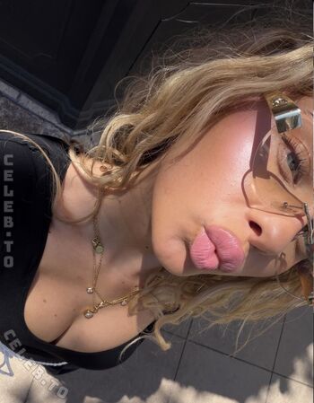Alessiasxr page leaked private photo uncensored HD quality
