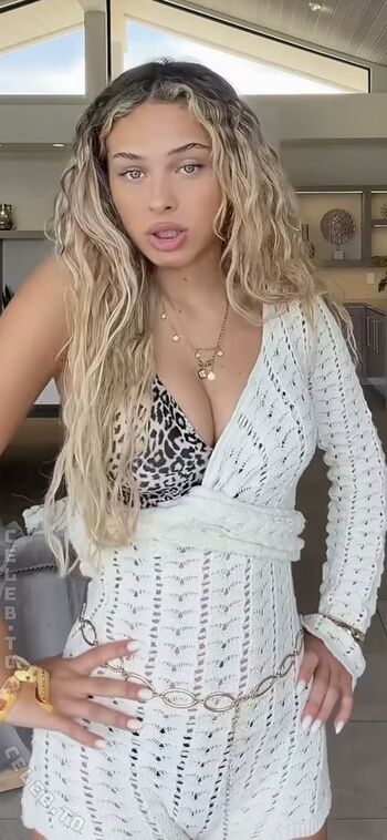 Alessiasxr page leaked private photo uncensored HD quality
