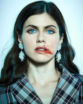 Alexandra daddario  page leaked private photo uncensored HD quality