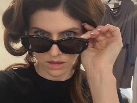 Alexandra daddario  page leaked private photo uncensored HD quality