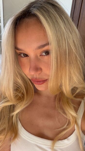 Alexis ren  page leaked private photo uncensored HD quality