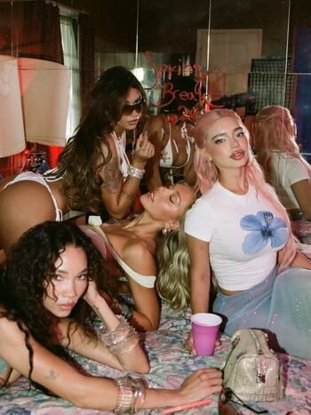 Alexis ren  page leaked private photo uncensored HD quality