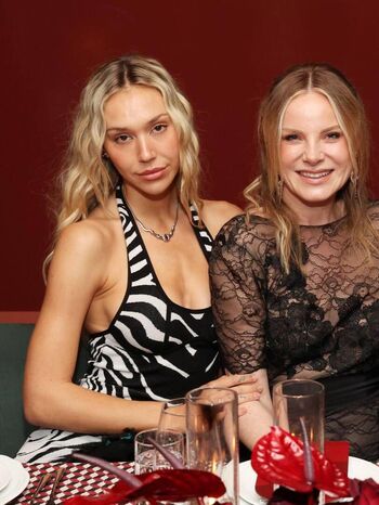 Alexis ren  page leaked private photo uncensored HD quality