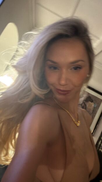 Alexis ren  page leaked private photo uncensored HD quality