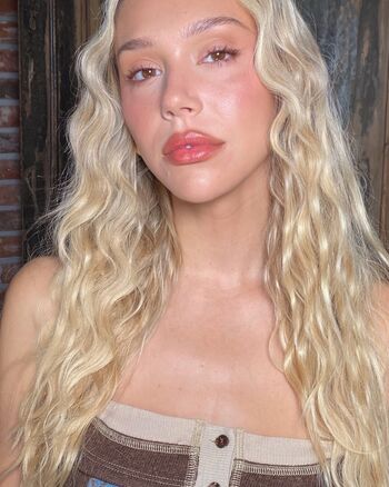 Alexis ren  page leaked private photo uncensored HD quality