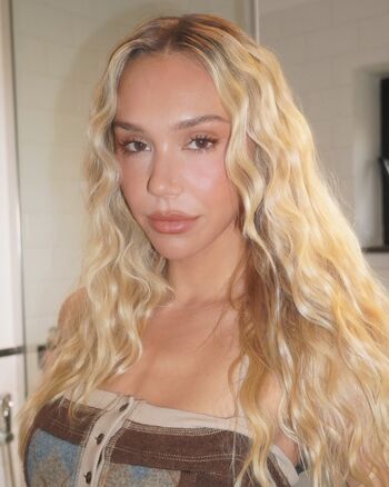 Alexis ren  page leaked private photo uncensored HD quality