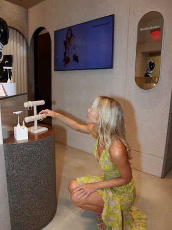 Alexis ren  page leaked private photo uncensored HD quality