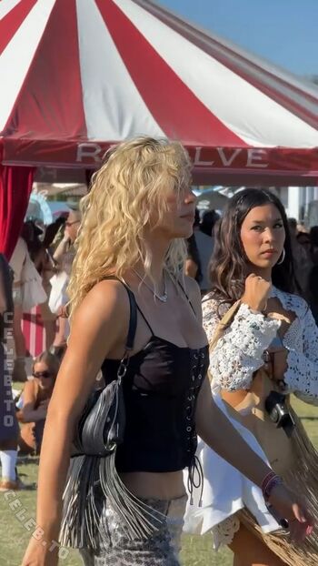 Alexis ren leaked private photo uncensored HD quality