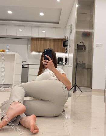 Aleynabaddie  page leaked private photo uncensored HD quality