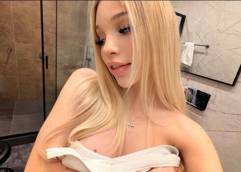Alice delish  page leaked private photo uncensored HD quality